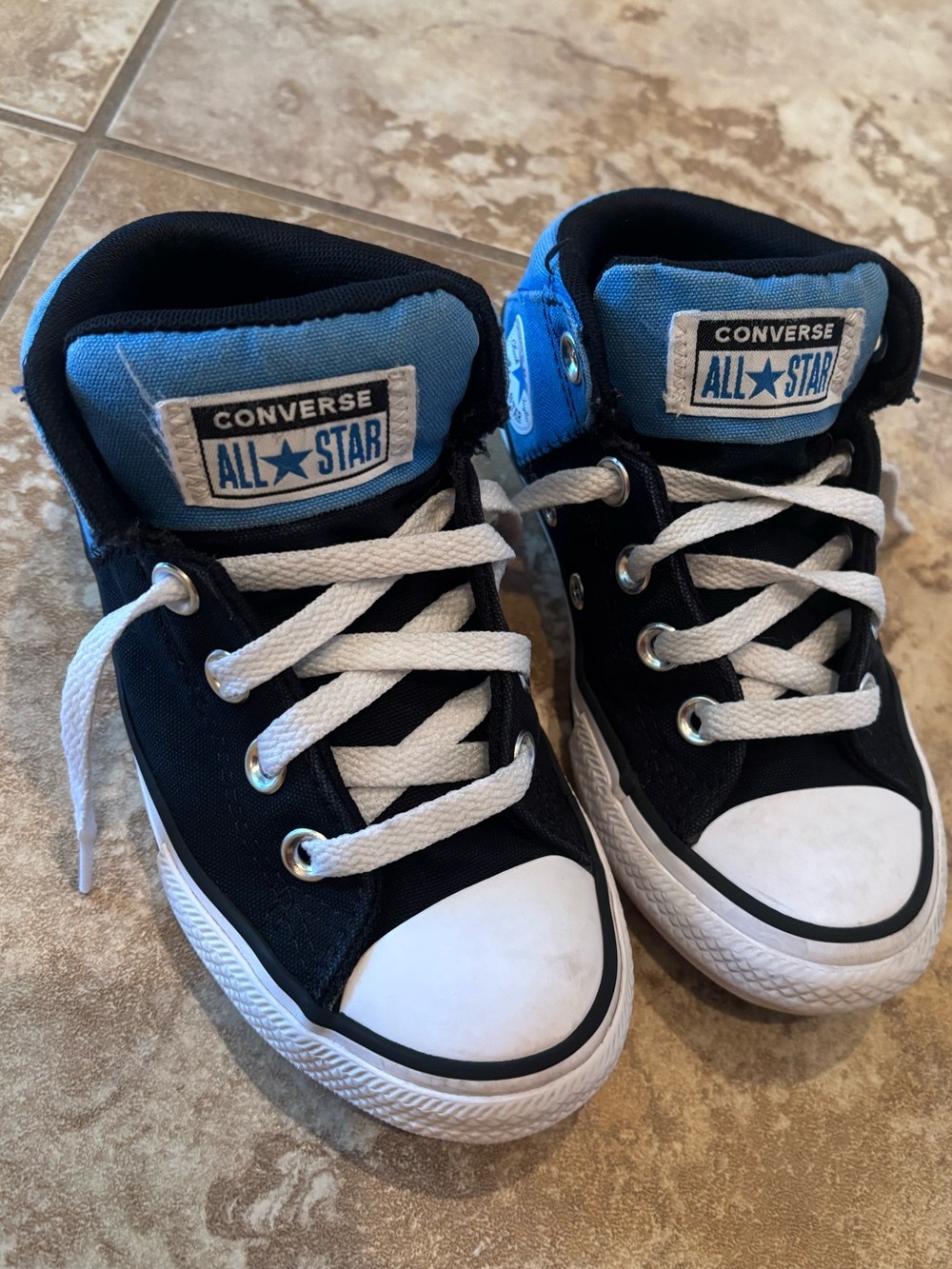Boys Converse Mid 13
